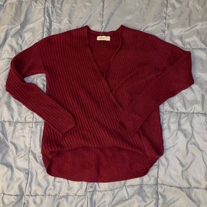 Maroon Hollister brand sweater